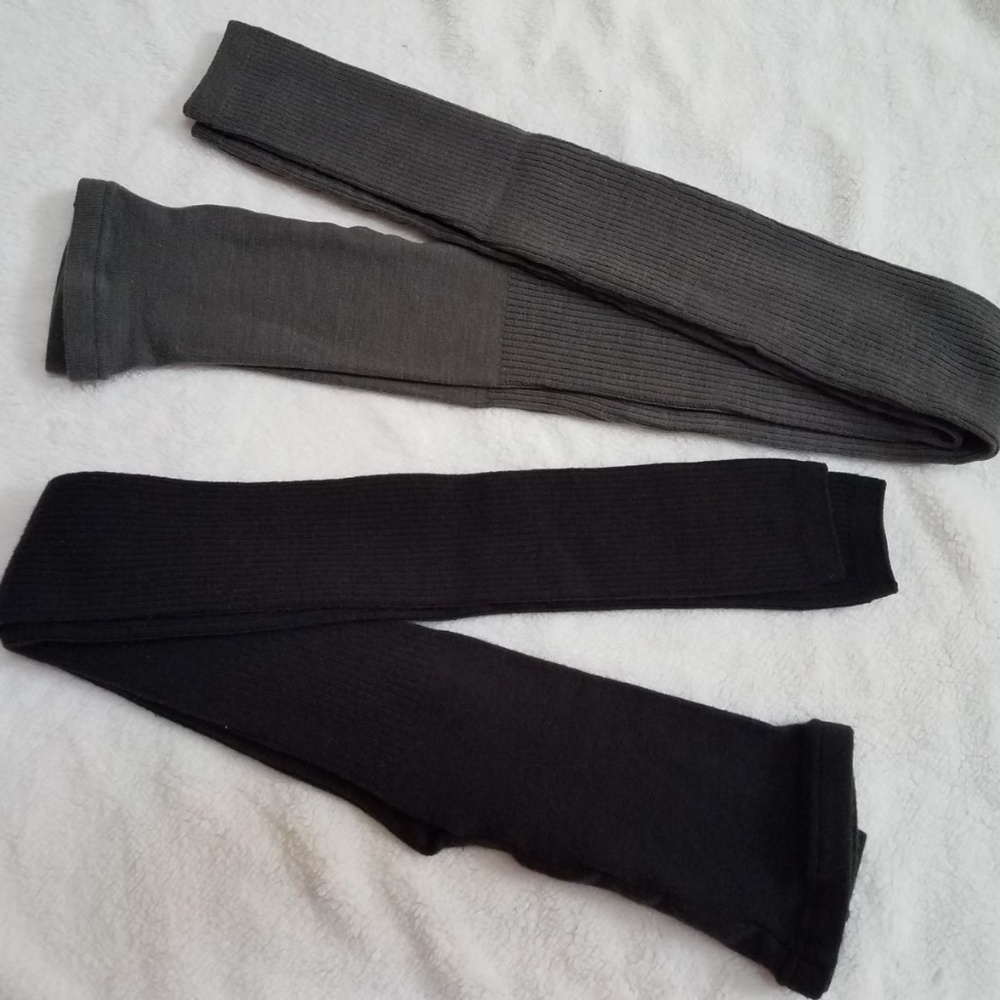 Uniqlo Heattech Leggings 2 Bundle